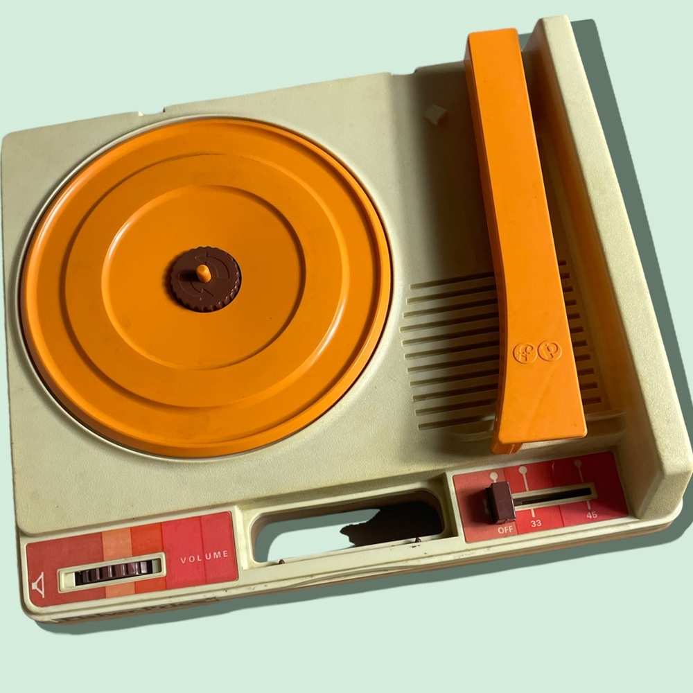 Vintage Fisher Price 1978 Portable Record Player #825 (847T) Orange Turntable - Picture 2 of 16